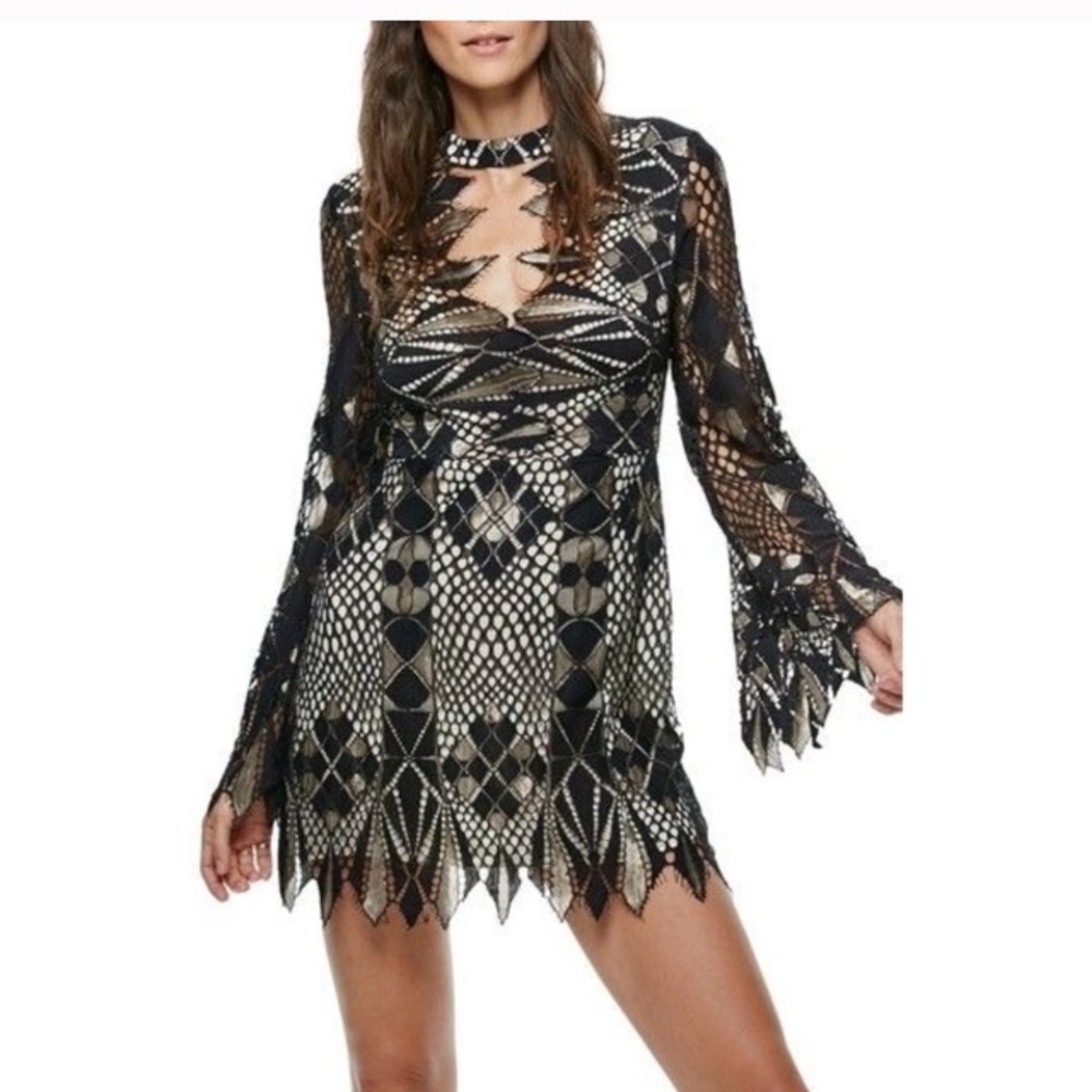 Free people Art Deco black & cream lace dress EUC